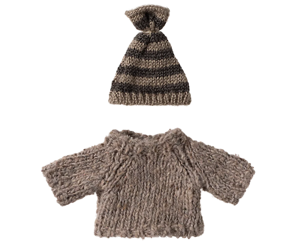 Big brother mouse Knitted sweater and hat