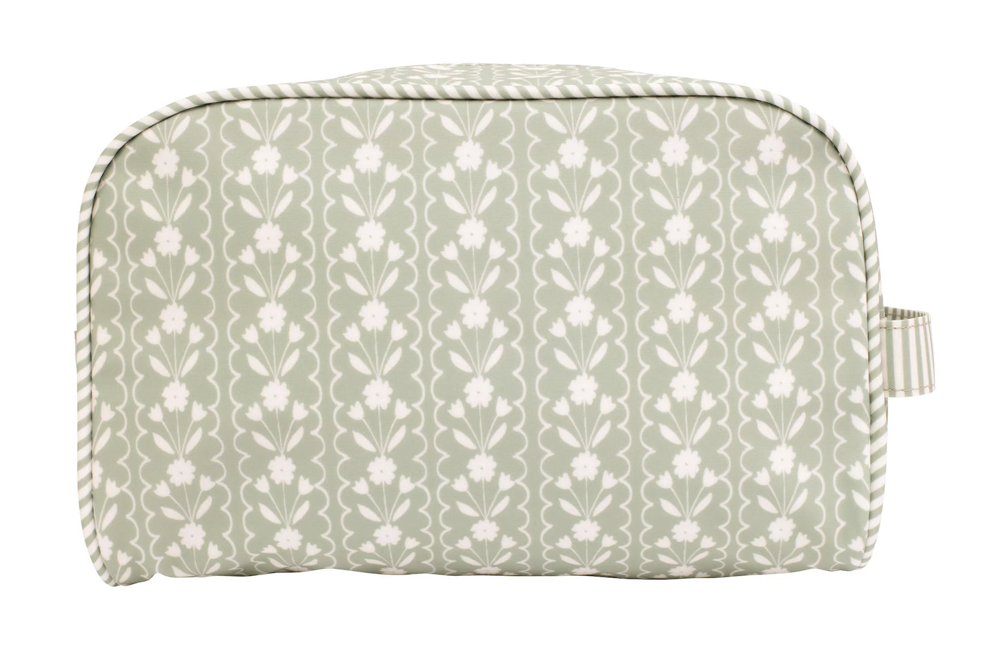 Apple of My Isla - The Dopp Kit