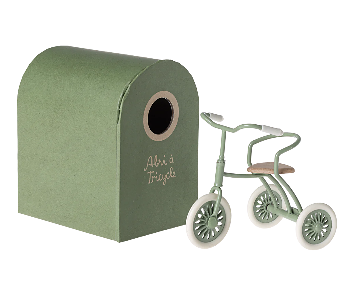 Maileg - Green Mouse Abri à tricycle