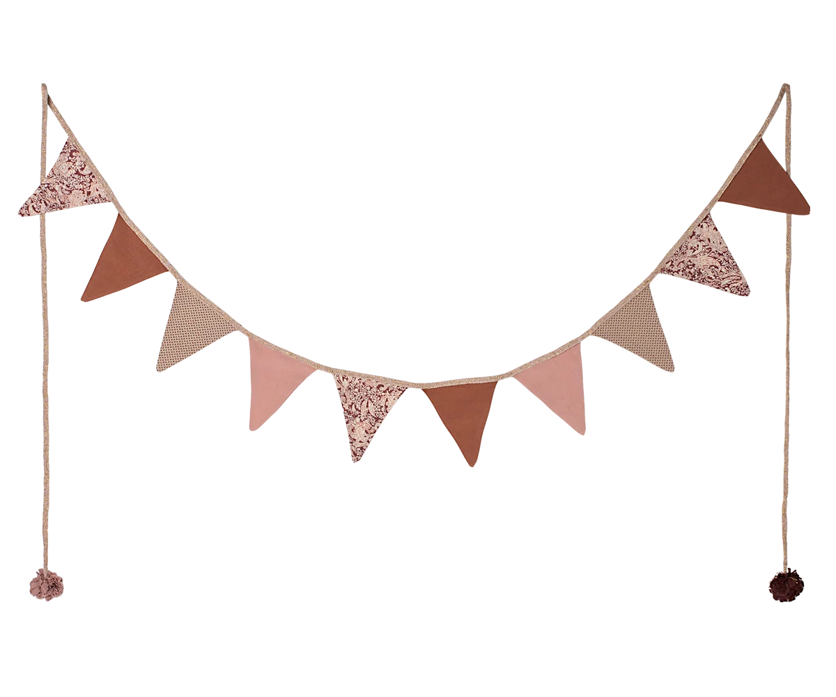 Garland - Rose