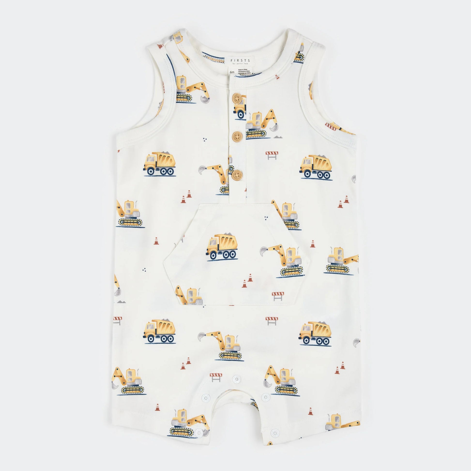Off-white sleeveless romper with diggers print for kids by Petit Lem, featuring playful construction vehicle designs on soft fabric.
