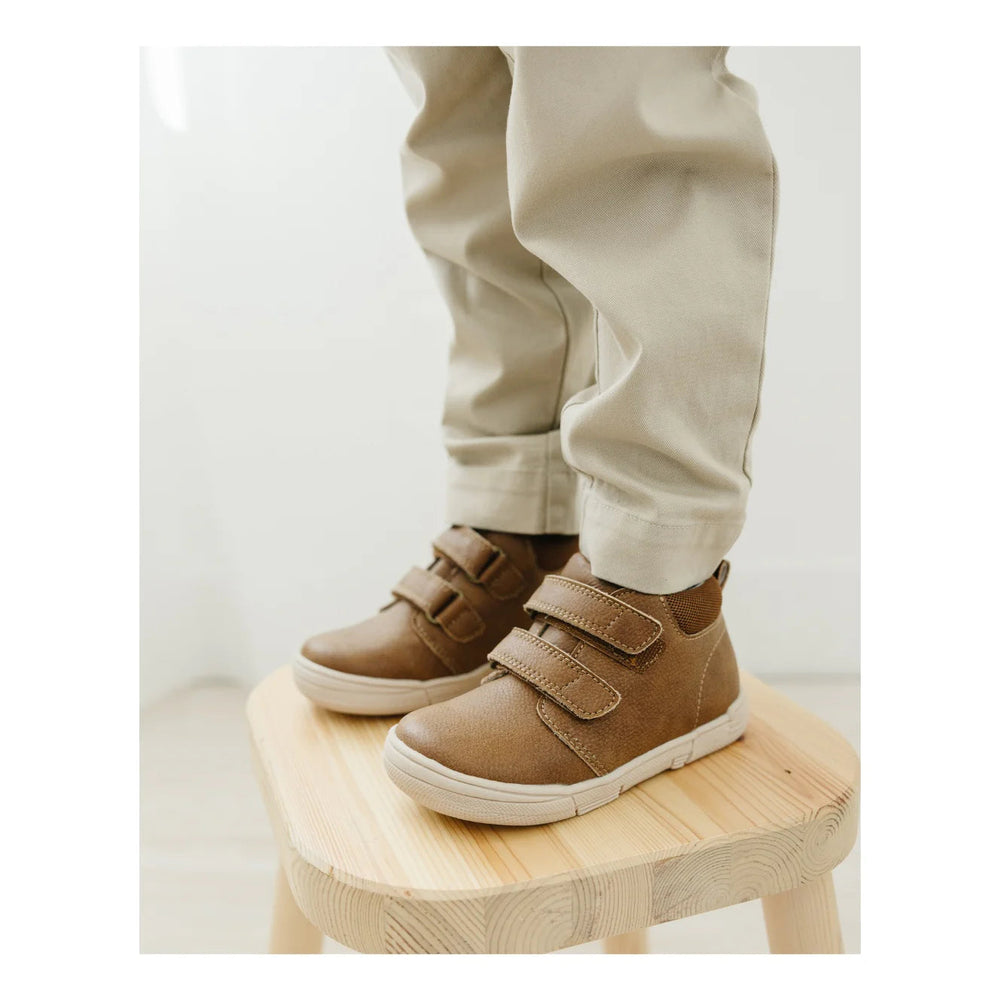 L'AMOUR - Otis Double Strap Sneaker Chestnut