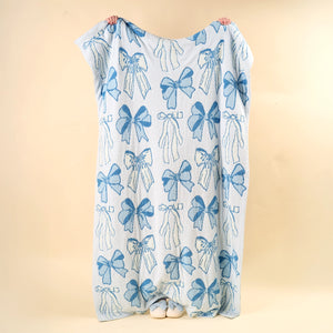 The Darling Effect - Cozy Dreams Luxe Blanket-Blushing Bows Blue