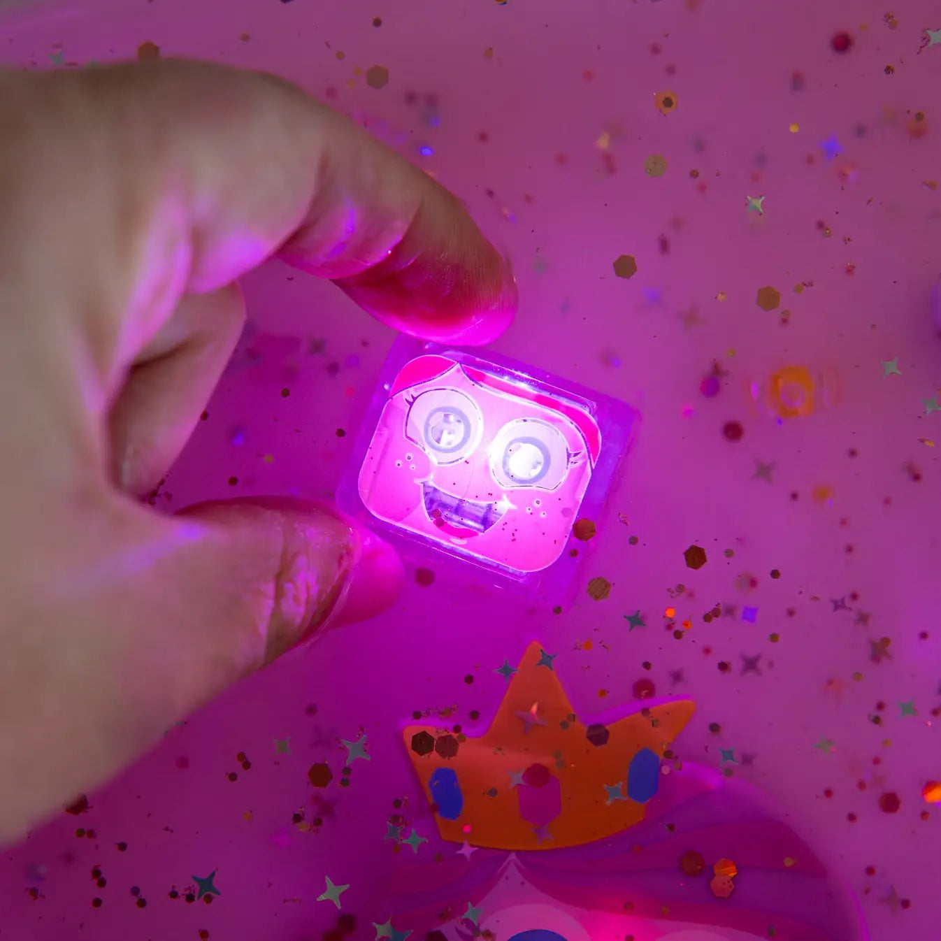 Glo Pals Princess Ida Light Up Cubes featuring colorful, glow-in-the-dark plastic cubes with princess-themed designs.