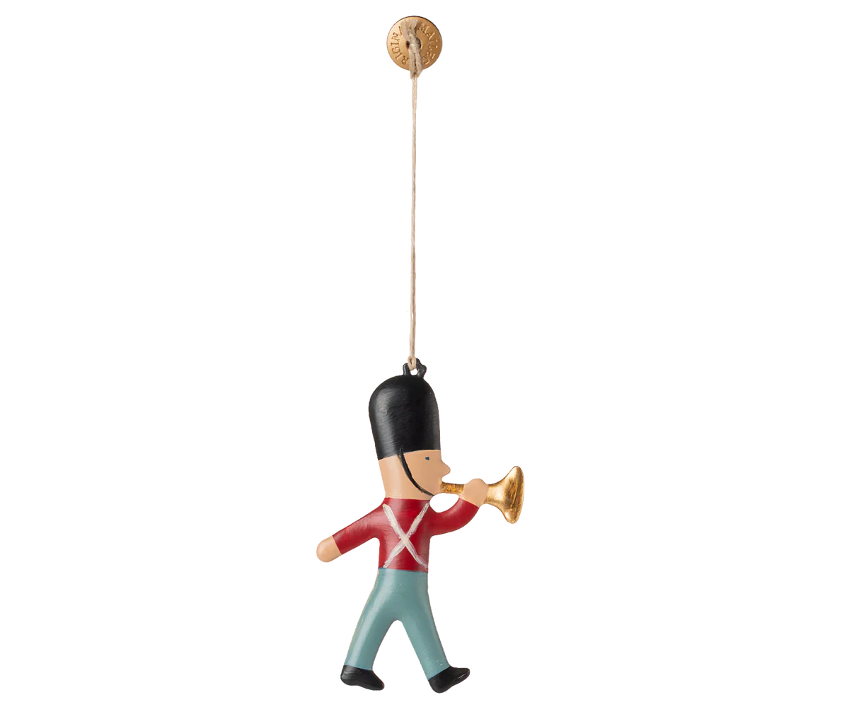 Metal ornament, Guard - Trumpet