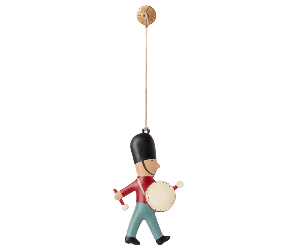 Metal ornament, Guard - Drum