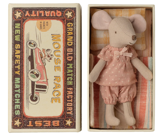 Big sister mouse in matchbox