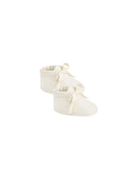 Quincy Mae - Ivory Baby Booties