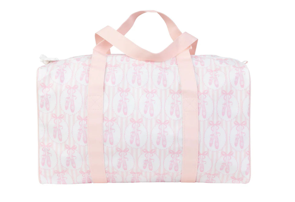 Apple of my Isla - The Duffle Bag Ballet