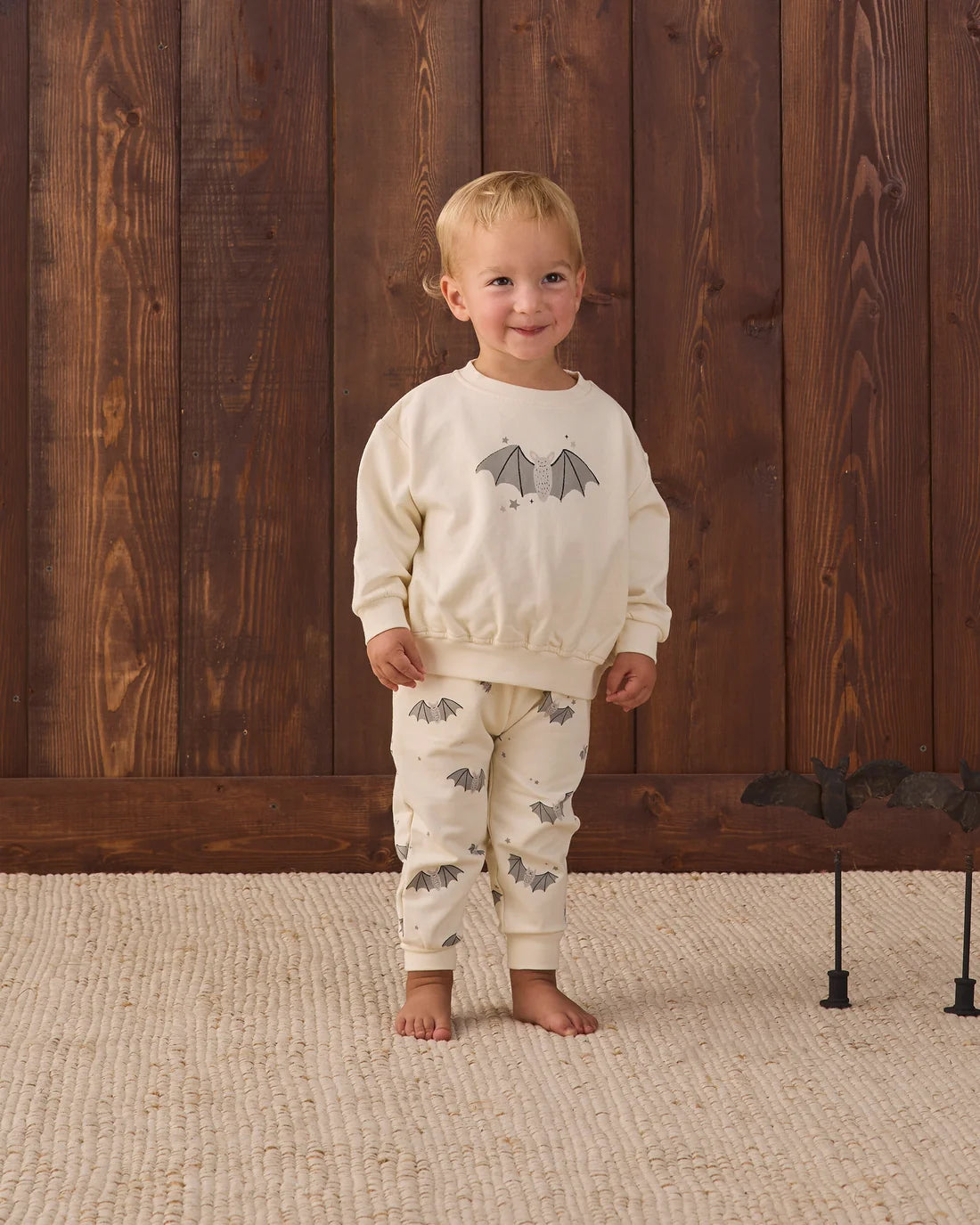 Baby Bats relaxed fleece sweatpants by Quincy Mae featuring soft, cozy fabric and a relaxed fit for comfortable baby wear.