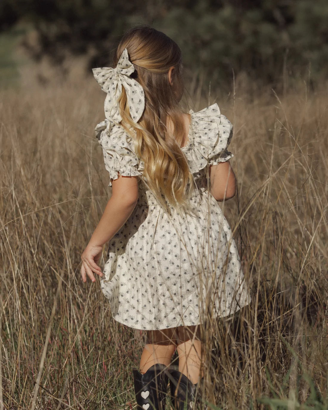 Vintage Fleur Oversized Bow