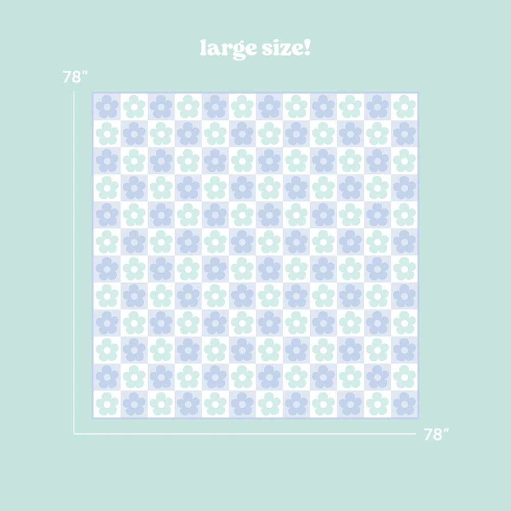 
            
                Load image into Gallery viewer, The Darling Effect - Flower Check Blue On-the-Go Quilted Picnic Blanket
            
        