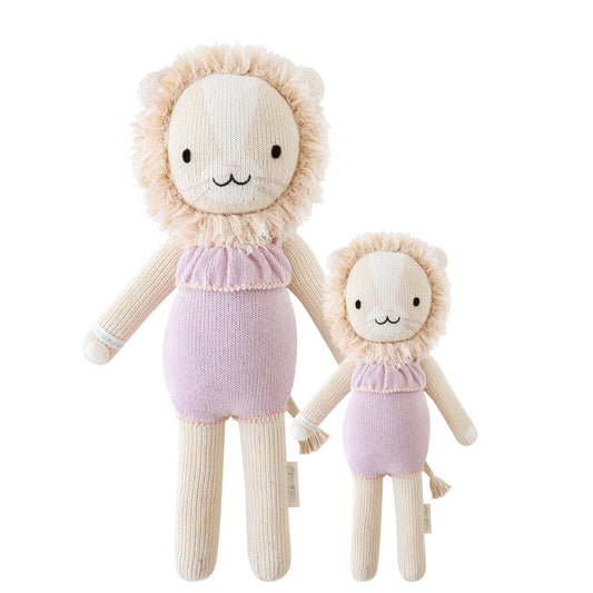 cuddle + kind - Savannah the Lion