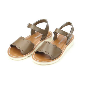 l'amour - Mocha Ella Scalloped Sandal